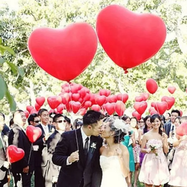 Badaboum Ballon Gonflable Coeur Rouge Pas Cher X 8 Pi Ces