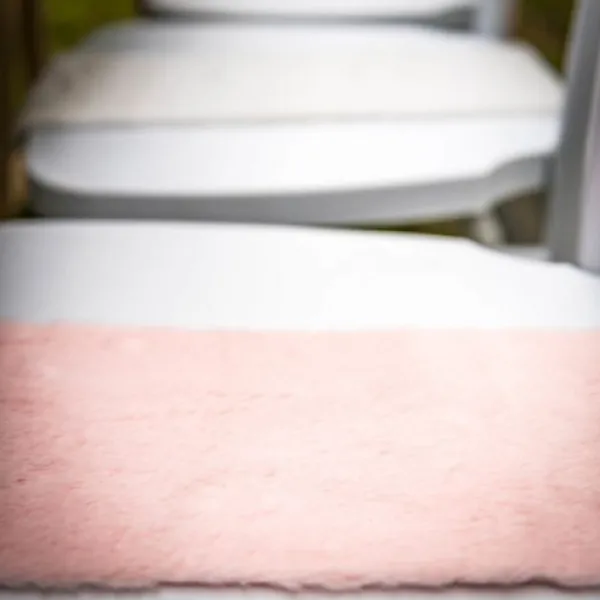 Badaboum Chemin De Table Fourrure Rose Outlet