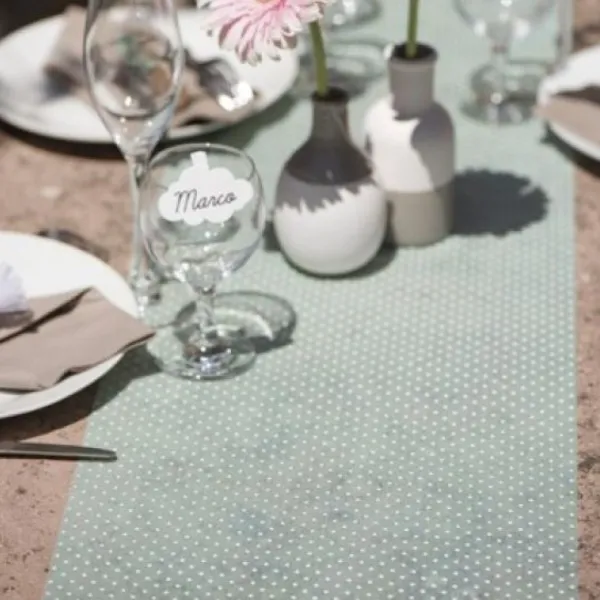 Badaboum Chemin De Table Intisse Plumetis Vert Discount