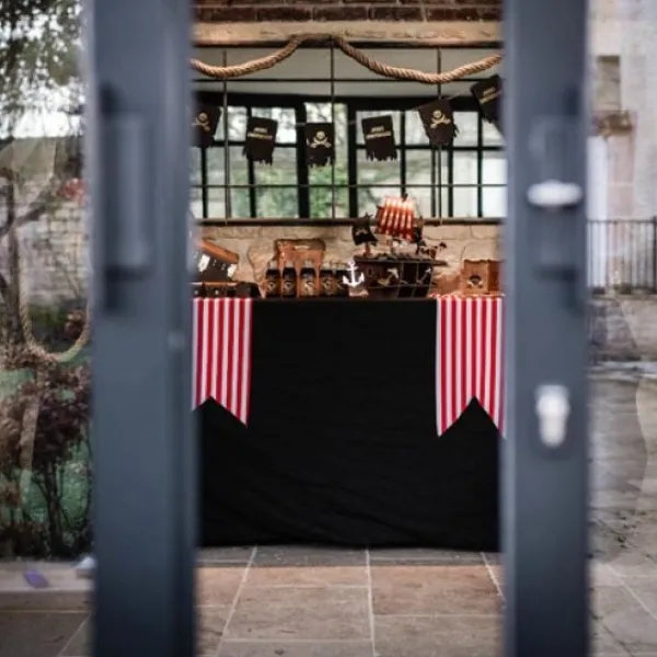 Online Chemin De Table Tissu Pirate Rouge Et Blanc Theme Bapteme