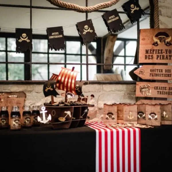 Online Chemin De Table Tissu Pirate Rouge Et Blanc Theme Bapteme