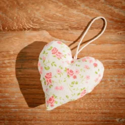 Badaboum Coeur En Lin Shabby A Suspendre