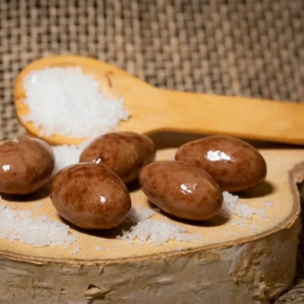 Badaboum Dragees Chocolat Lait Et Blanc Fleur De Sel X 500Gr