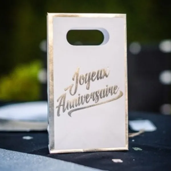 Sachet A Bonbon Joyeux Anniversaire Argent X 6 Pi Ces Theme Joyeux Anniversaire